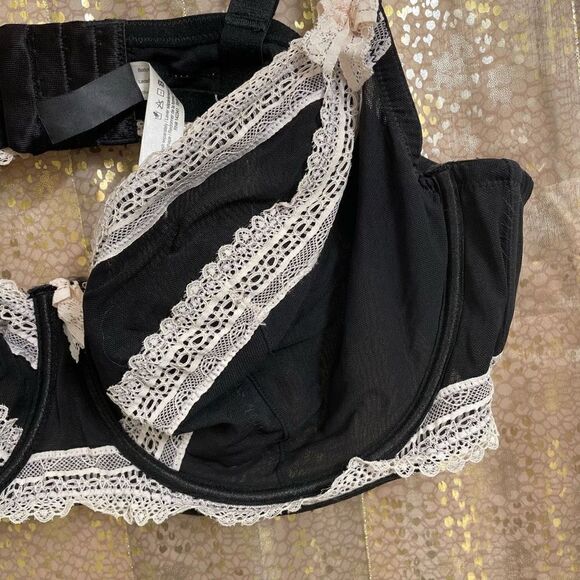 Adore Me Black White Lace Mesh Bra 46DD - Picture 3 of 6
